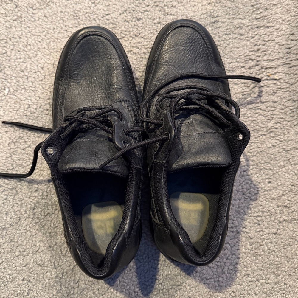 Nunn Bush Black Leather Oxfords